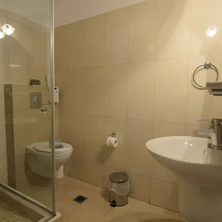 Отель Yperia 3*